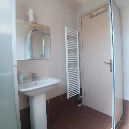 דרבני Christina Apartment מראה חיצוני תמונה