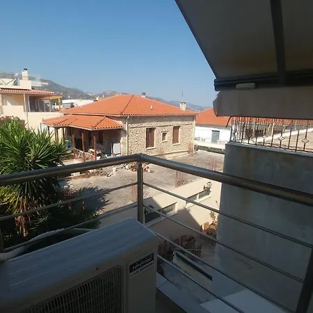 דרבני Christina Apartment מראה חיצוני תמונה