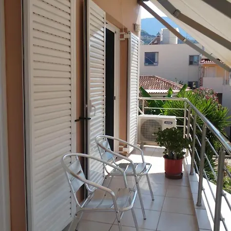 דרבני Christina Apartment מראה חיצוני תמונה